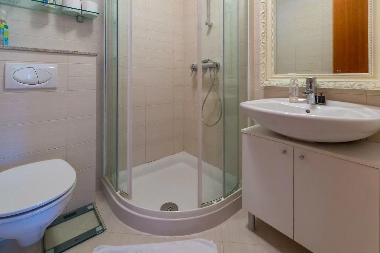 Apartment Golden View Dramalj Croatia